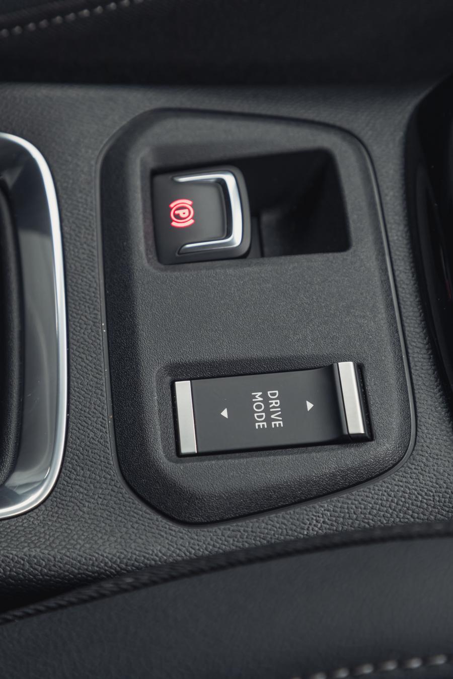 Детали интерьера Vauxhall Corsa Ultimate (F) 2019 года  (фото 71 из 75)